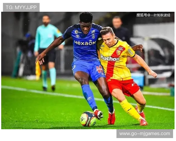 法甲半程冠军争夺激烈,朗斯、巴黎、马赛陷混战 法甲半程冠军争夺激烈,朗斯、巴黎、马赛陷混战