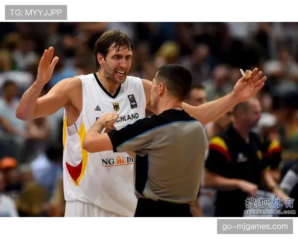 科隆检察院起诉一名对裁判进行网络暴力的前球员